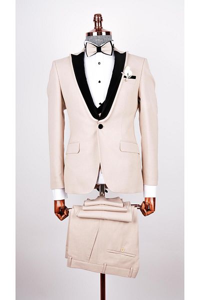 echol Men's Cream Tuxedo - Swallow Collar and Groom Suit