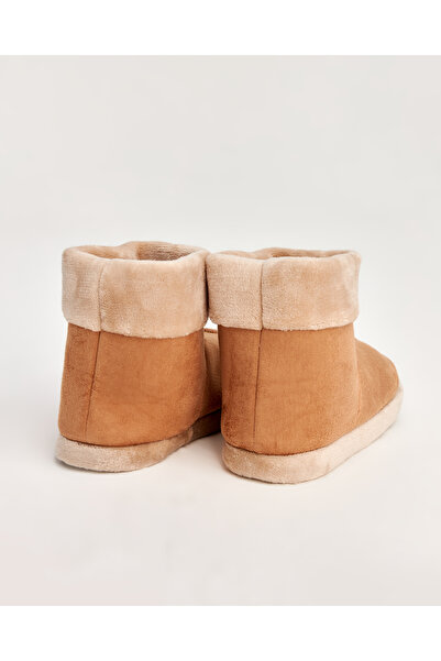 Chirpy Hıraet - Burgu Detaylı Kadın Panduf