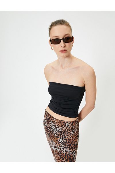 Koton Trägerloses, drapiertes Crop-Top mit schmaler Passform