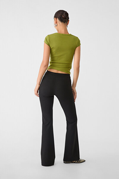 Stradivarius Düz Triko Ispanyol Paça Pantolon