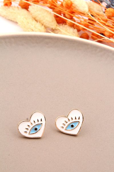 Pelin Aksesuar White Eye Figured Heart Earrings