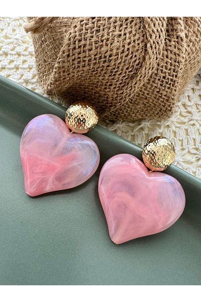 Pelin Aksesuar Pink Glossy Pearlescent Big Heart Design Earrings