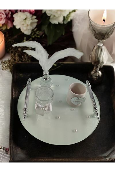 Basic Creation Δίσκος υπόσχεσης με πέρλες για γαμπρό καφέ και λευκό στρογγυλό δίσκο - ΣΕΤ που περιλαμβάνει ψαλίδι και κορδέλα