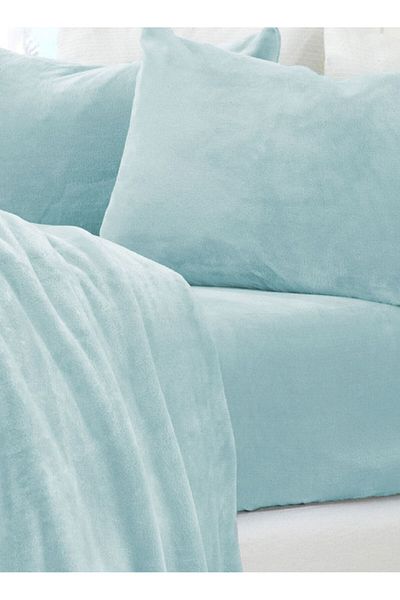 Orange Bed & Bath مجموعة من الفرو الأزرق المخملي