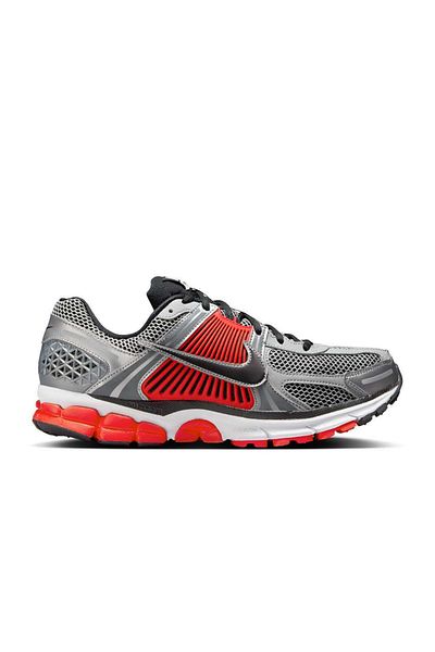 Nike Zoom Vomero 5 Met – bequeme Sportschuhe