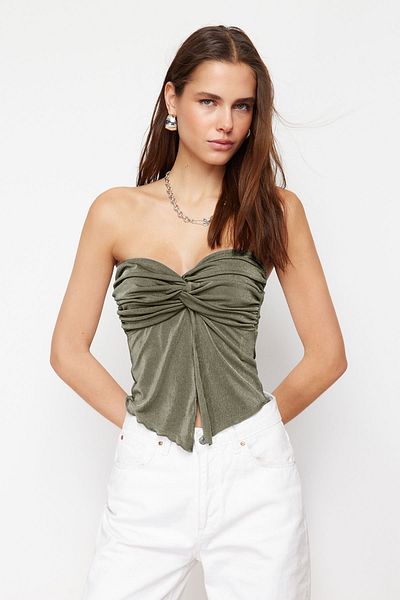 Trendyol Collection Khaki Premium Buzzy Heart Neck Gathered Crop Strickbluse TWOSS24BZ00204