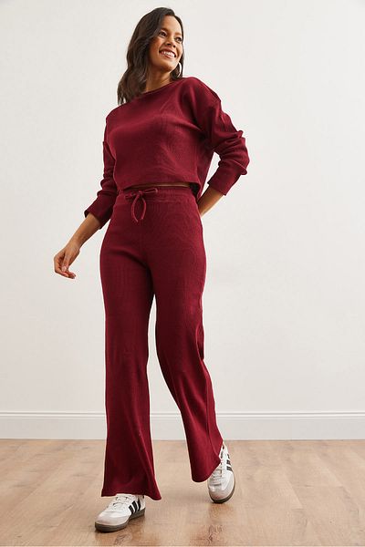 Olalook Women's Burgundy Top Bat Blouse Bottom Lace up Pants Suit Tkm- 19000335