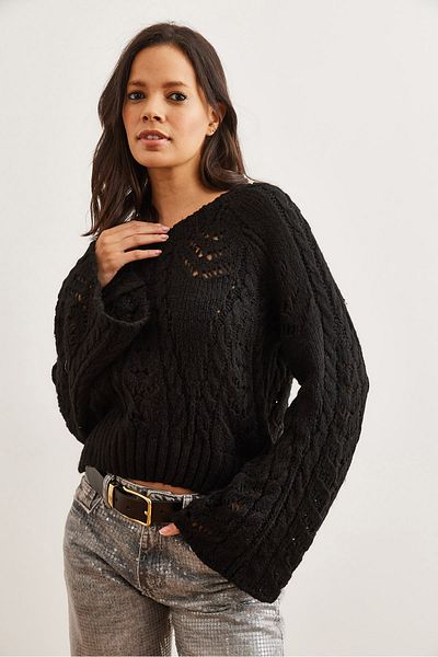 Olalook Pulover negru cu mânecă spaniolă cu textura moale ajurata pentru femei KZK- 19000938