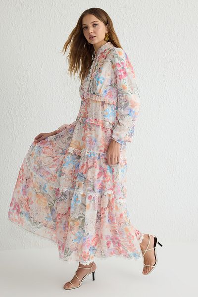 Trendyol Modest Mehrfarbiges, mit Blumenmuster gefüttertes, gewebtes Chiffonkleid TCTSS25EB00050