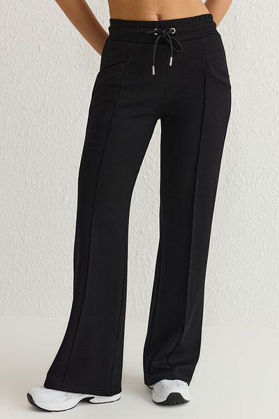 Trendyol Collection Pantaloni de sport negri pentru scafandru/scuba sport THMSS25EA00002