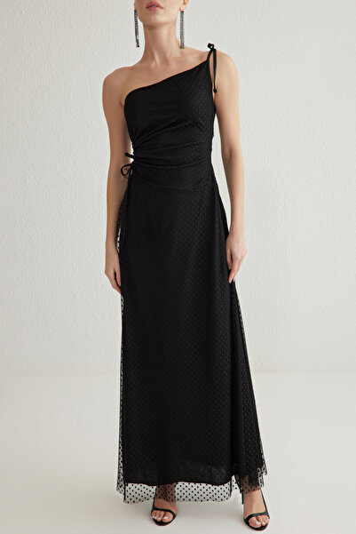 Trendyol Collection Μαύρο μακρύ βραδινό φόρεμα με ασύμμετρο τούλι με λαιμόκοψη TPRSS25AE00027