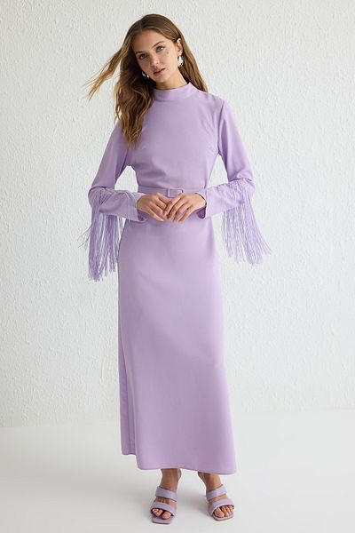 Trendyol Modest Fliederfarbenes, mit Quasten verziertes, gewebtes Abendkleid TCTSS25DB00010