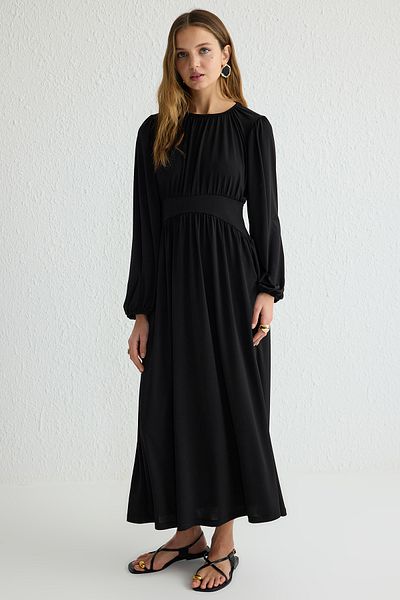 Trendyol Modest Černé pletené šaty v pase Tctss25Db00014