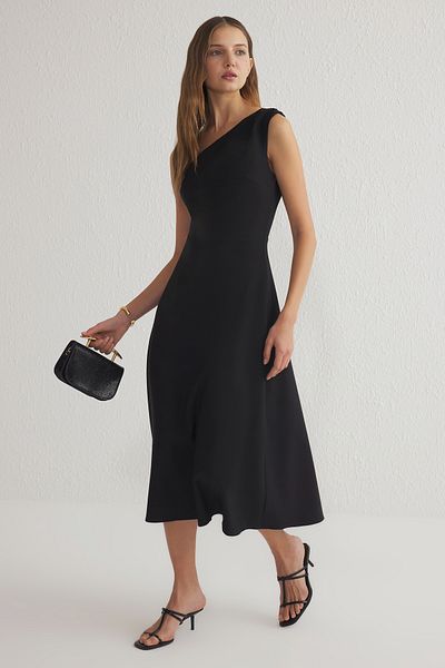 Trendyol Collection Černé hladké midi tkané šaty Twoss25El00273