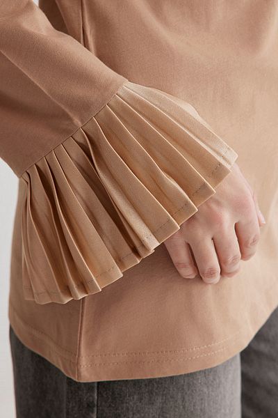 Trendyol Modest Beige gestrickte Tunika mit Falten und Manschettendetail TCTSS25UK00000