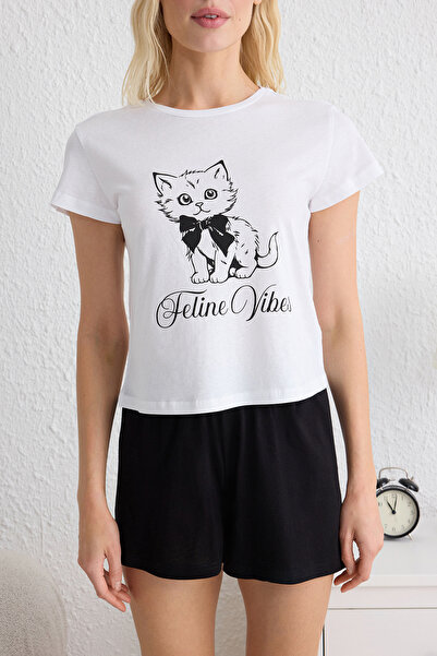 Trendyol Collection Set pijamale tricotate cu pisică albă și panglică/fundă THMSS25PT00203