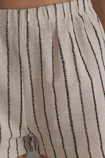 Trendyol Collection Ecrufarbene, gestreifte, strukturierte, gewebte Pyjama-Unterseite aus 100 % Baumwolle THMSS25PJ00009