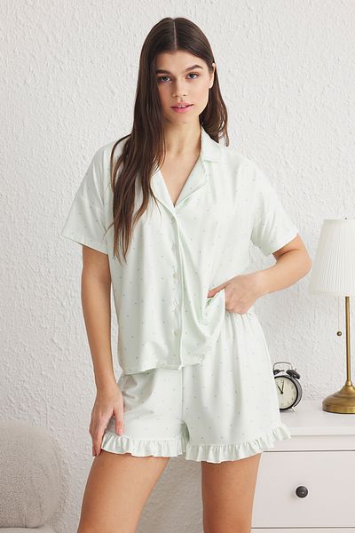 Trendyol Collection Set pijamale tricotate cu detaliu cu buline și pantaloni scurți - THMSS24PT00284