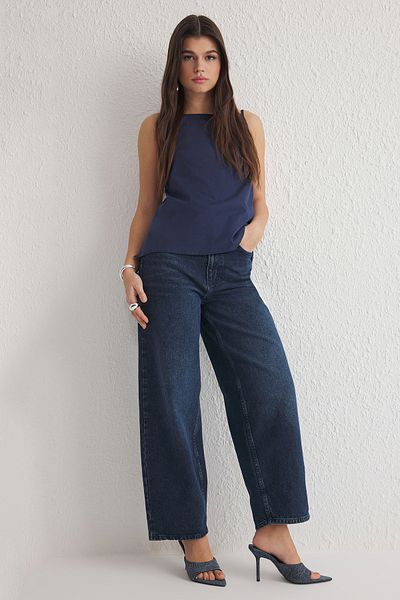 Trendyol Collection Dunkelblaue Baggy-Jeans mit hoher Taille und Barrel TWOSS25JE00153