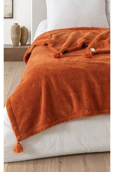 Denizli Concept Soft Brick Color Puffy Wellsoft Tasseled Blanket – Plush Tv Blanket