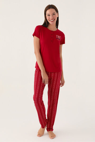 Arnetta Women's Burgundy Short Sleeve Pajama Set
