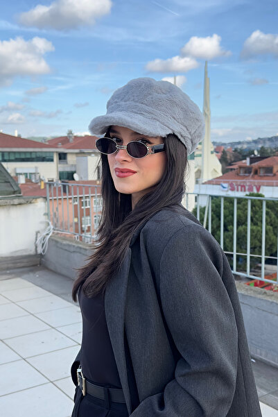 Mollycrush Women's Plush Fur Captain Beanie Hat - Warm and Fashionable Winter Accessory, Comfortable and Stylish Owner Design