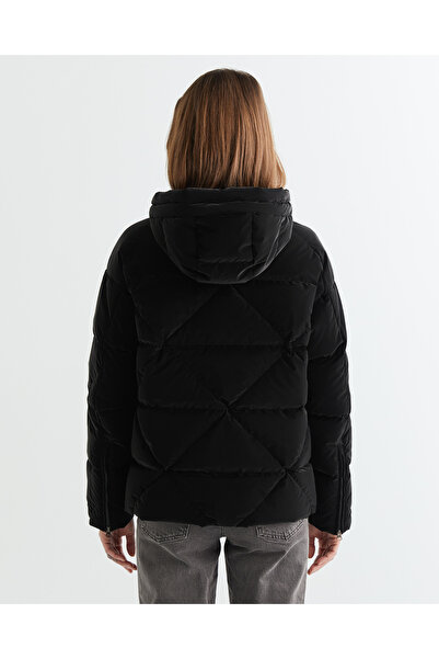 Gant Kadın Siyah Kapüşonlu Kapitone Mont