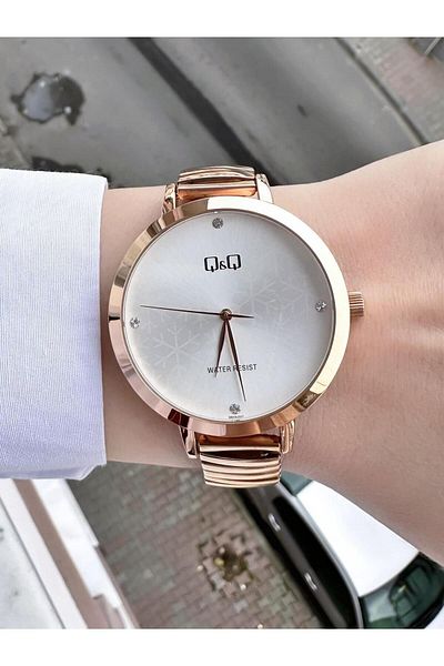 Q&Q Rose Gold Women's Watch - Bezel, Spring Cord, White Snowflake, Waterproof Quartz Analog