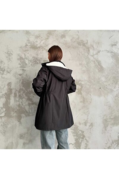 Zeliza Moda Evi Kapüşonlu Çift Cepli Fermuarlı İçi Peluş Kürk Dışı Bondit Kumaş Kadın Trençkot Kadın Mont