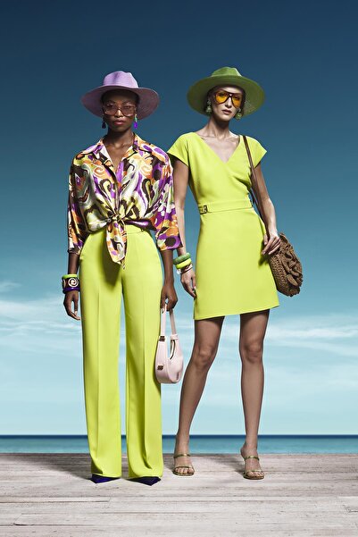 EXPLOSION Gold Kemer Tokalı V Yaka Mini Şık Elbıse