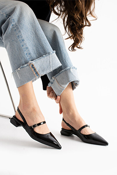 Güllü Shoes حذاء راقصة باليه نسائي أسود لامع بمقدمة مدببة وإبزيم مريح وحديث ب...