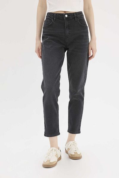 DeFacto Lina Comfort Mom – Jeans mit geradem Bein, Schneewäsche, Hose mit normaler Taille D7944AX25SP