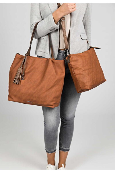 Emily & Noah Alışverişçi Elke