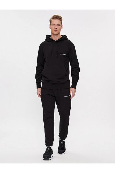 Calvin Klein Men's Black Tracksuit - Logo Detailed