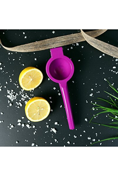 ROYALFORD Rf4139 Ls Plastic Lemon Squeezer Assorted Colors