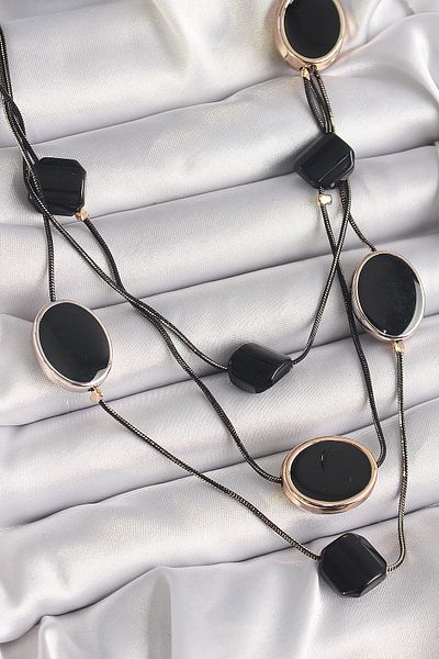 Skygo Brass Black Color Chain Crystal Stone Women's Necklace - Tj-Bko9619