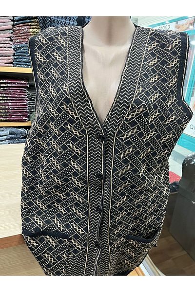 TCR Women's Knitwear Buttoned Pocket Patterned Vest