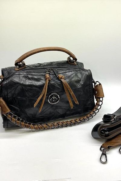 Matthew Cox Byn1074 Crossbody Bag