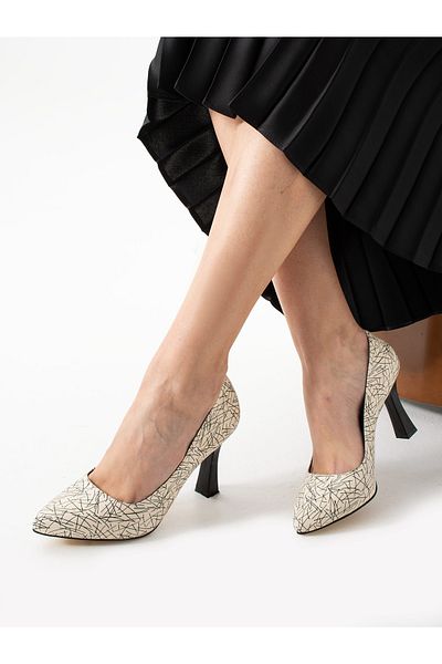 Alemdar Shoes Pantofi de damă cu toc înalt cu model MOTİON crem