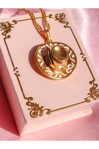 Reorah Collection Cowboy Hat Necklace