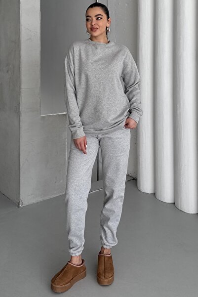 MODAGEN Women's Grimelange Crew Neck Solid Bottom-Top Tracksuit Set