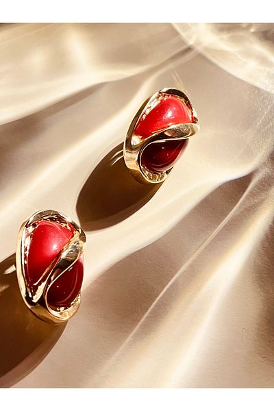 Wisstoria Collections النحاس الذهب اللون البيضاوي حجر خمر الأقراط النسائية