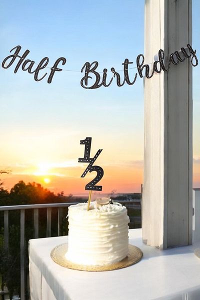 Partifabrik Half-Age Half Birthday 2-Piece Party Set