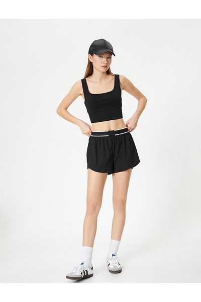 Koton Sportliches Halbtop mit quadratischem Kragen