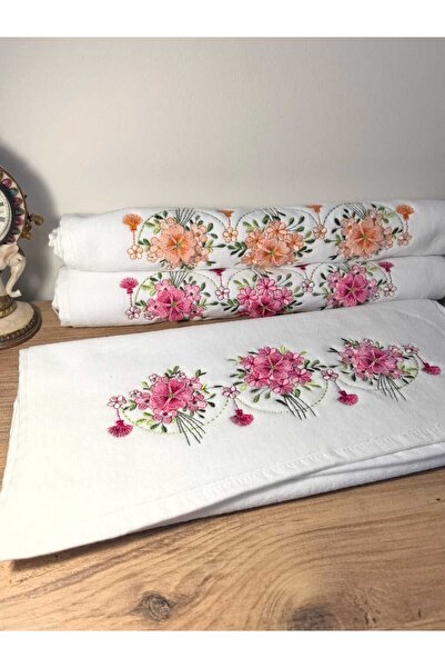 Peacock 3 Boyutlu Nakışlı , %100 Pamuk El & Yüz Havlusu 50 X 90 (2600GR)