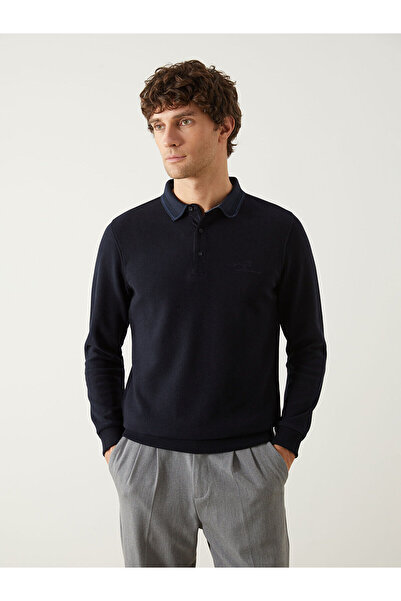 LC Waikiki سترة رجالية مطرزة ذات أكمام طويلة وياقة بولو باللون الأزرق الداكن