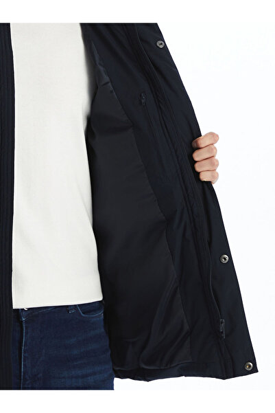 LC Waikiki Standart Kalip Dik Yaka Erkek Sisme Mont - W4HA21Z8