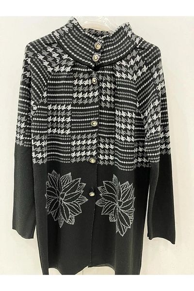 02Lady Fashion floral print buttoned knitwear cardigan
