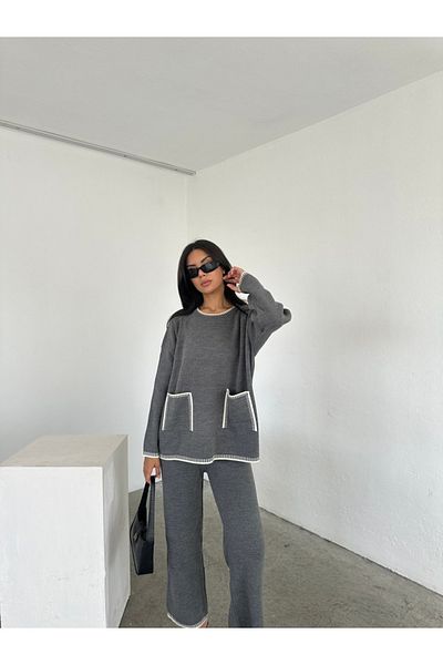 02Lady Fashion Oversize Pocket Detailed Wide Leg Knitwear Suit