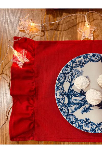 White Alamode Red Ruffle Elegance - 45X29Mm American Service Set of 4